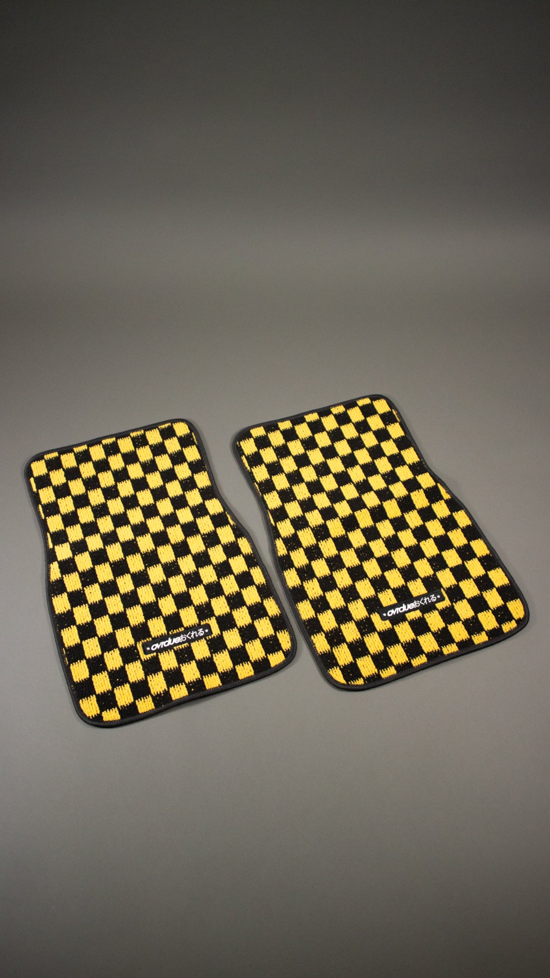 CHECKERED FLOOR MAT